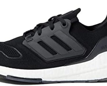 adidas Men’s Ultraboost 22 Heat.rdy Running Shoes